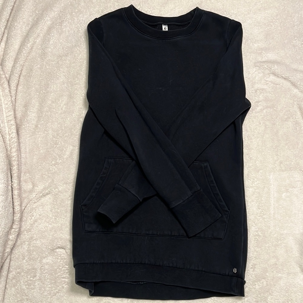 Long line Fabletics sweater